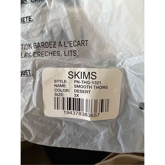 SKIMS Women's Smooth Thong Desert Size 3X - NWT - Picture 5 of 5